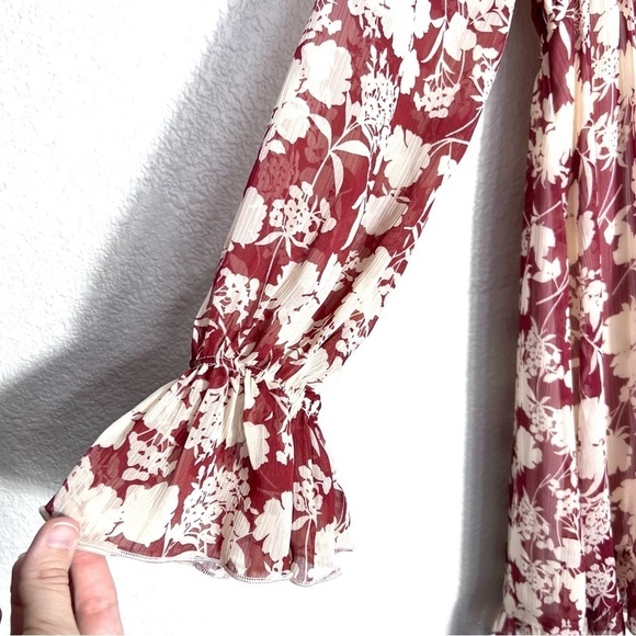 By Together Ruffle Long Sleeve Mini Dress Red and Cream Size Small New With Tags - Picture 2 of 8